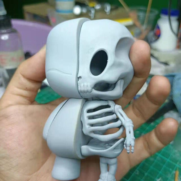 07- Finally decided to use Resin to make the Toy. Because the resin can get a smoother and more detailed surface.